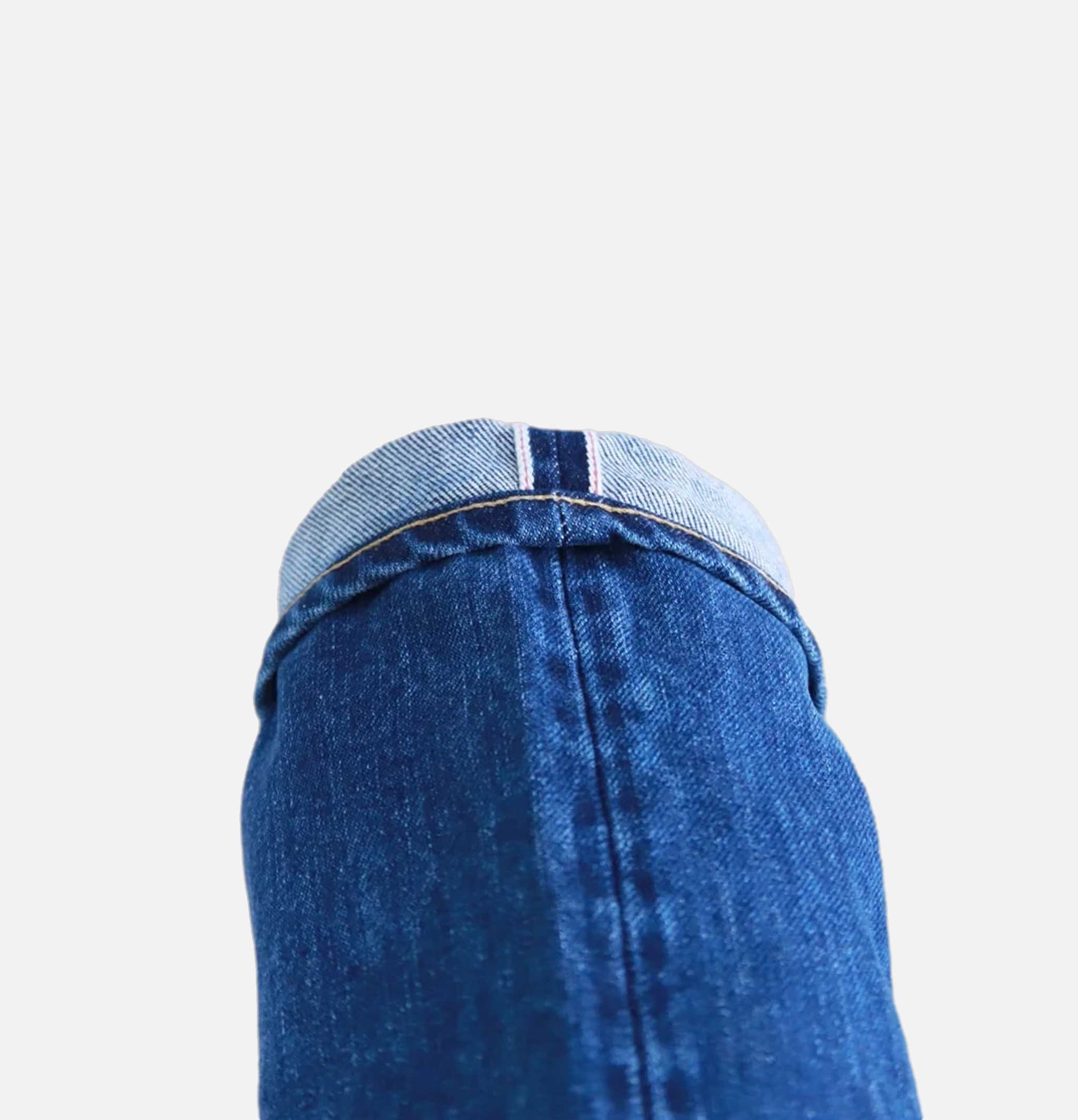 Hatski | Loose Tapered Jeans 22001 | Shop Royalcheese Paris