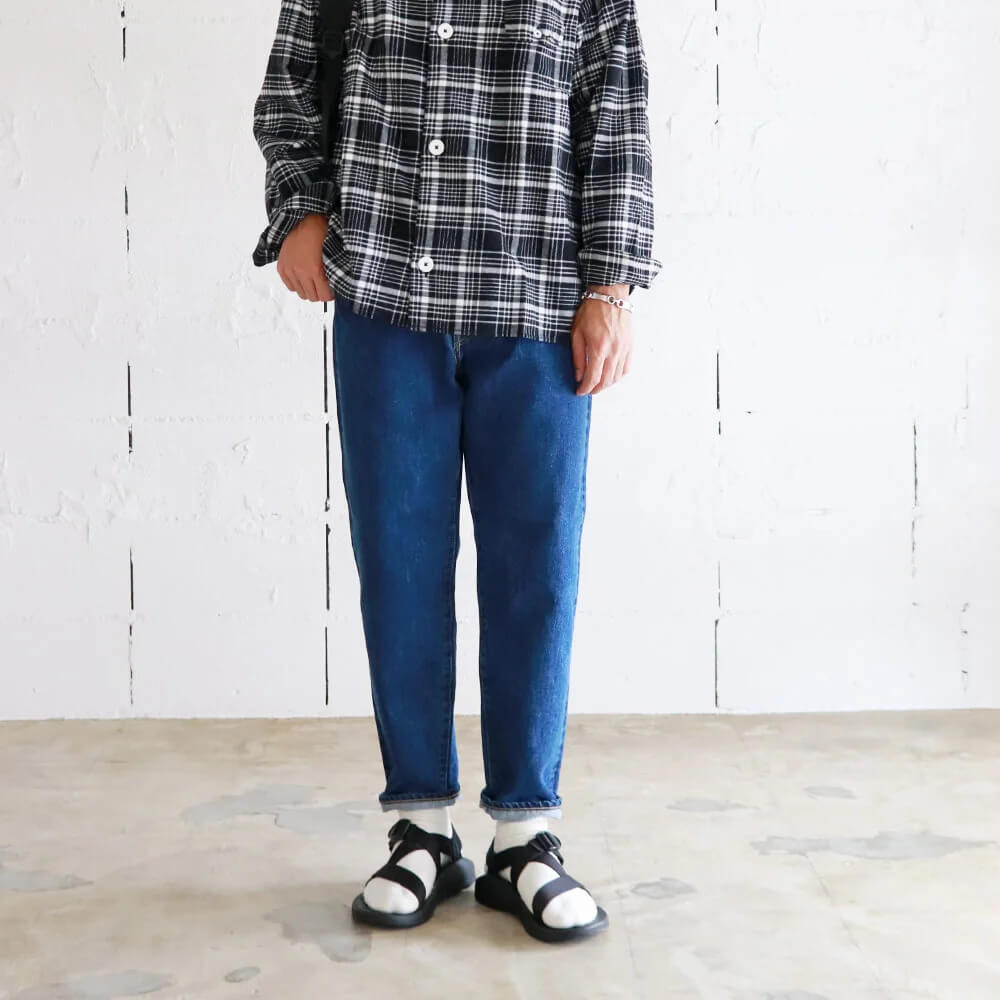 Hatski | Loose Tapered Jeans 22001 | Shop Royalcheese Paris
