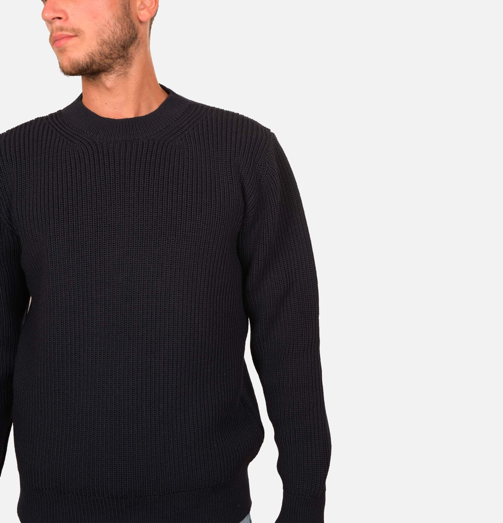 Nitto Knitwear | Pull Vasken Col rond | navy | Shop Royalcheese Paris
