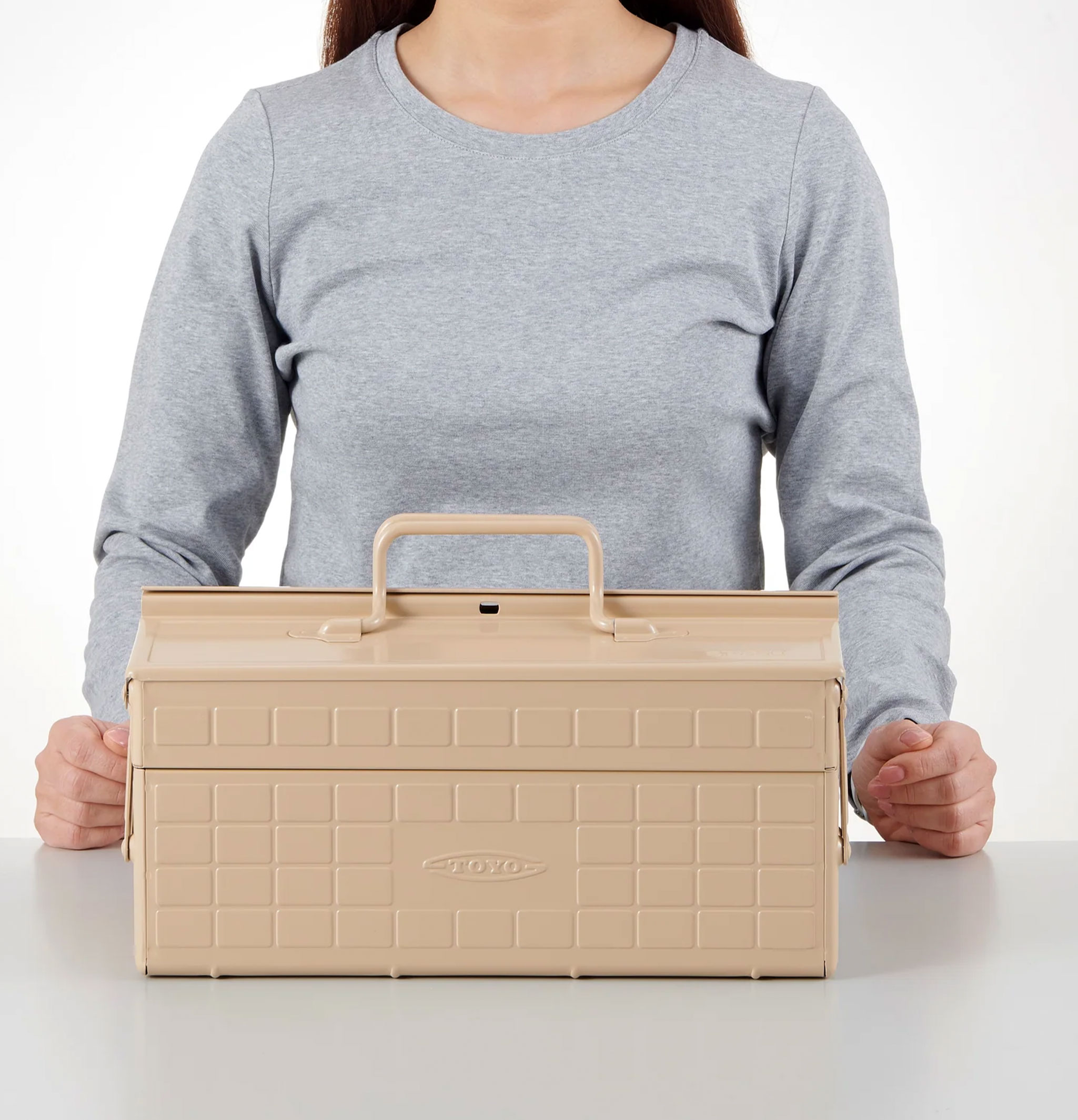 Toyo Steel Cantilever Toolbox ST-350 Beige
