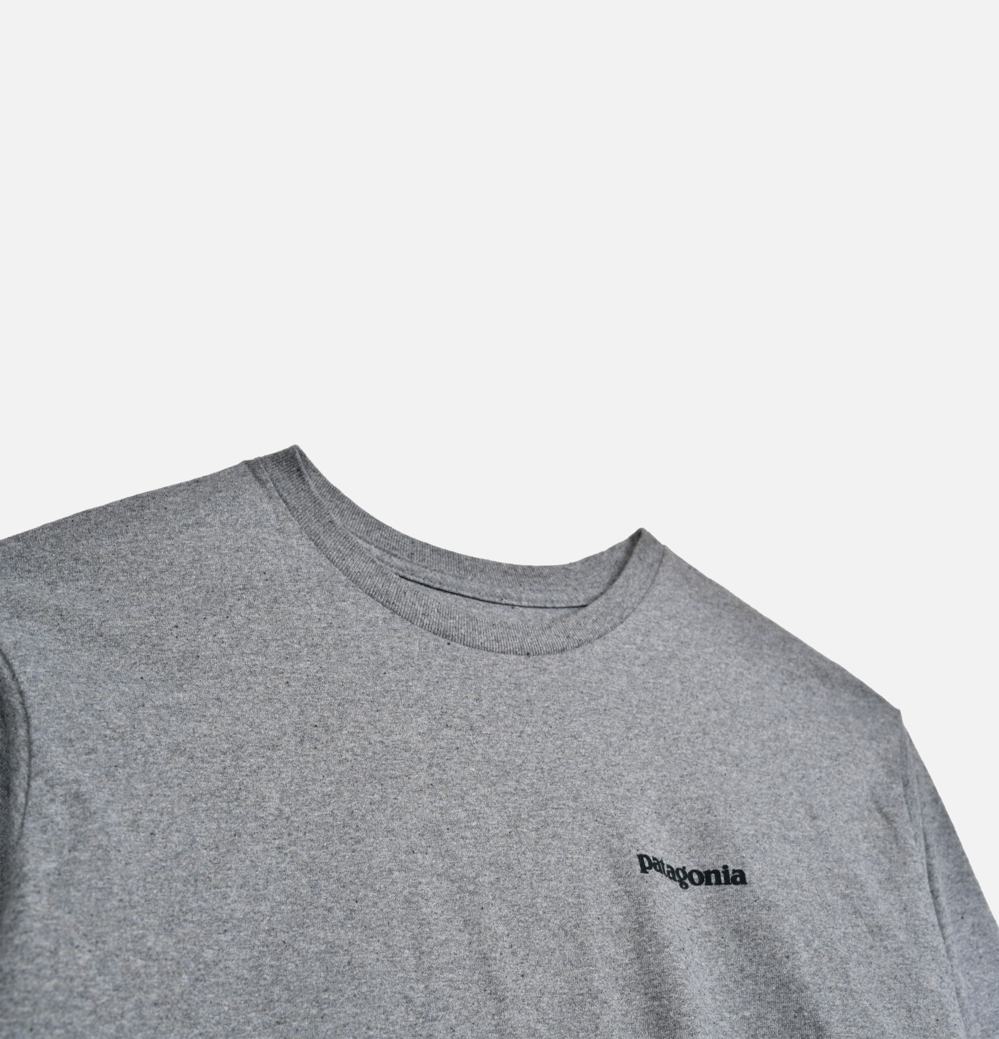 Patagonia T-Shirt P6 Logo LS Gris